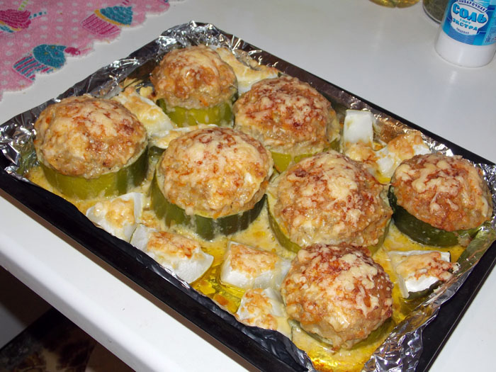 вкусные фаршированные кабачки