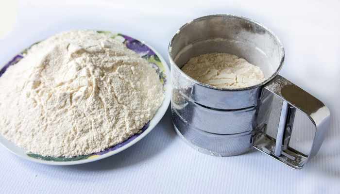кружка для просеивания муки фото