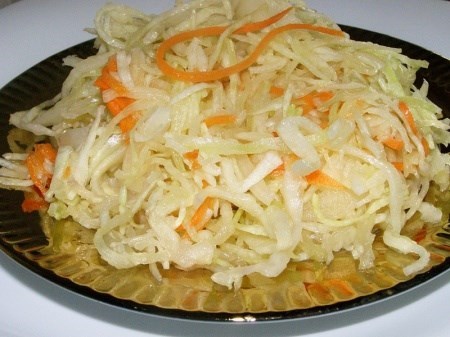 Салат из свежей капусты